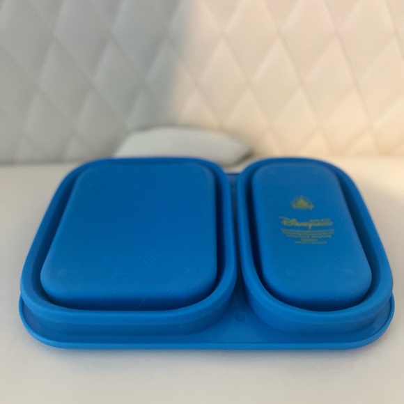 Disneyland Hong Kong collapsible bento container - Picture 10 of 11